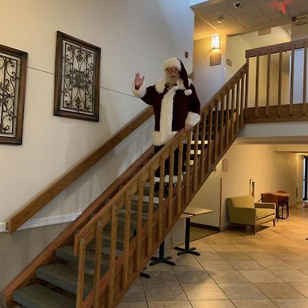 Nichols Inn & Suites Hastings 外观 照片