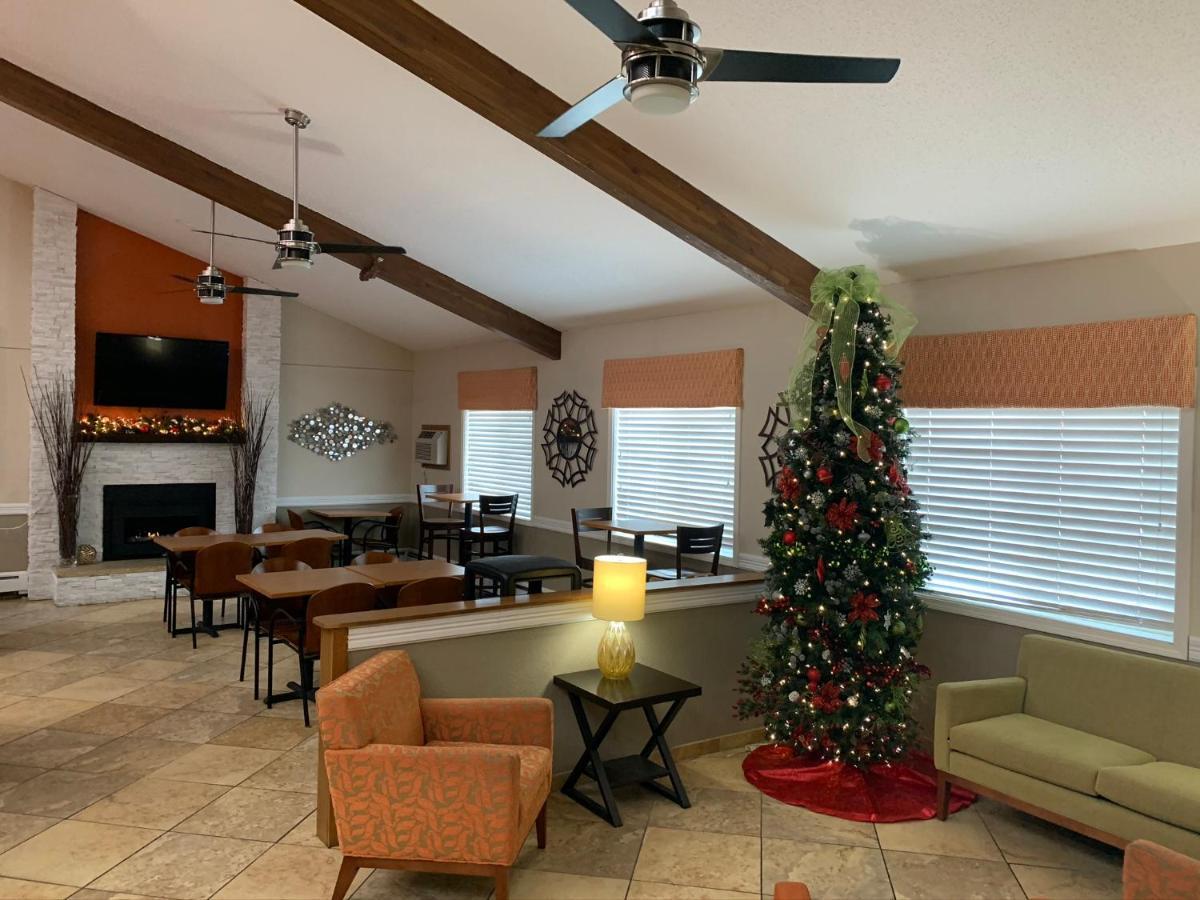 Nichols Inn & Suites Hastings 外观 照片