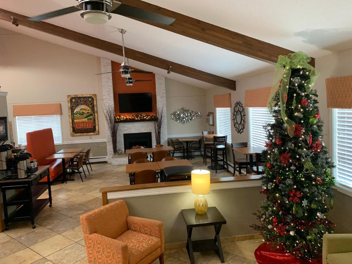Nichols Inn & Suites Hastings 外观 照片