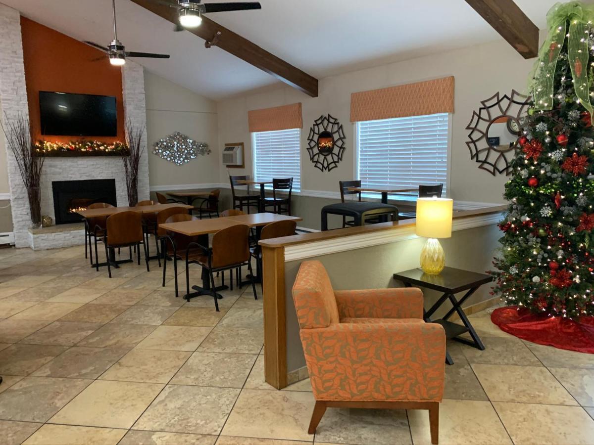 Nichols Inn & Suites Hastings 外观 照片