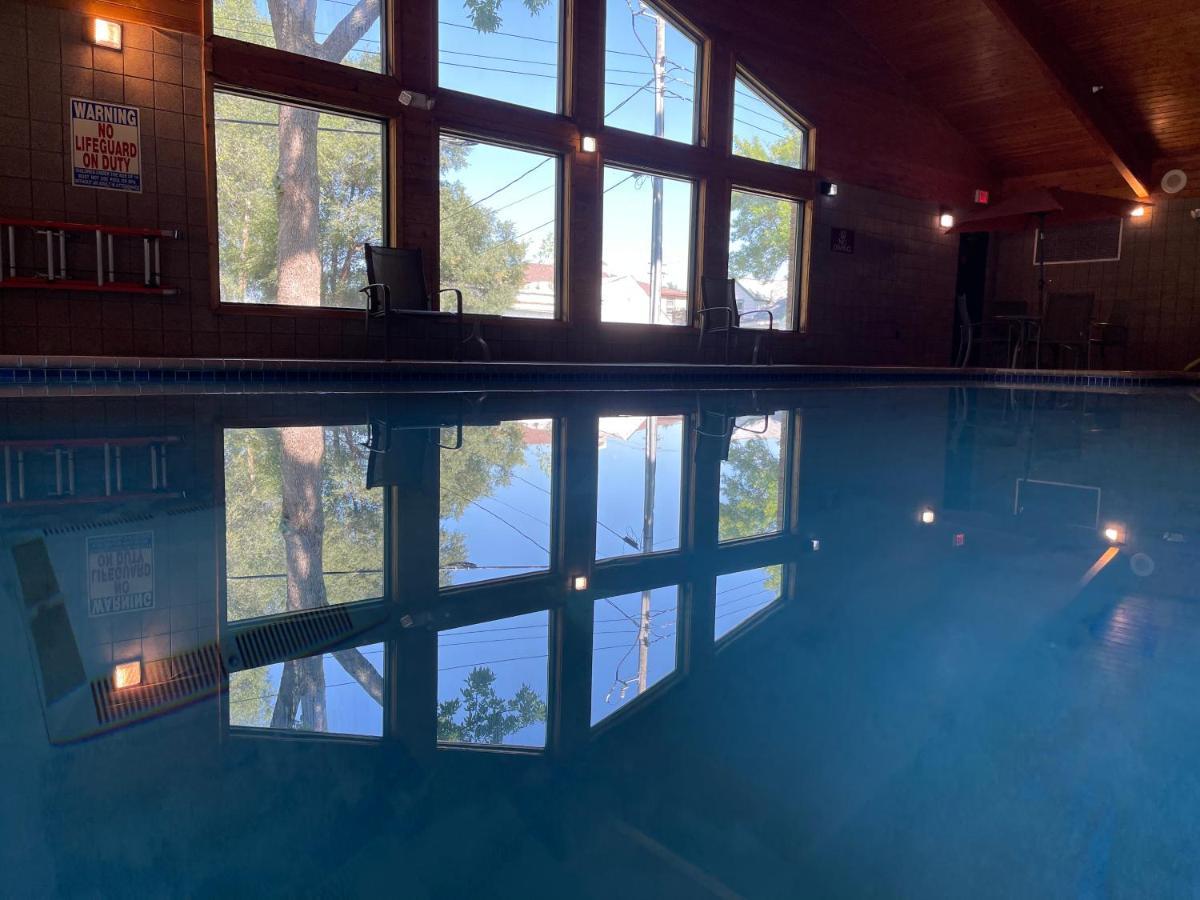 Nichols Inn & Suites Hastings 外观 照片
