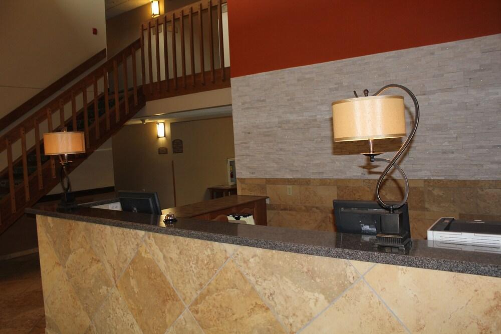 Nichols Inn & Suites Hastings 外观 照片