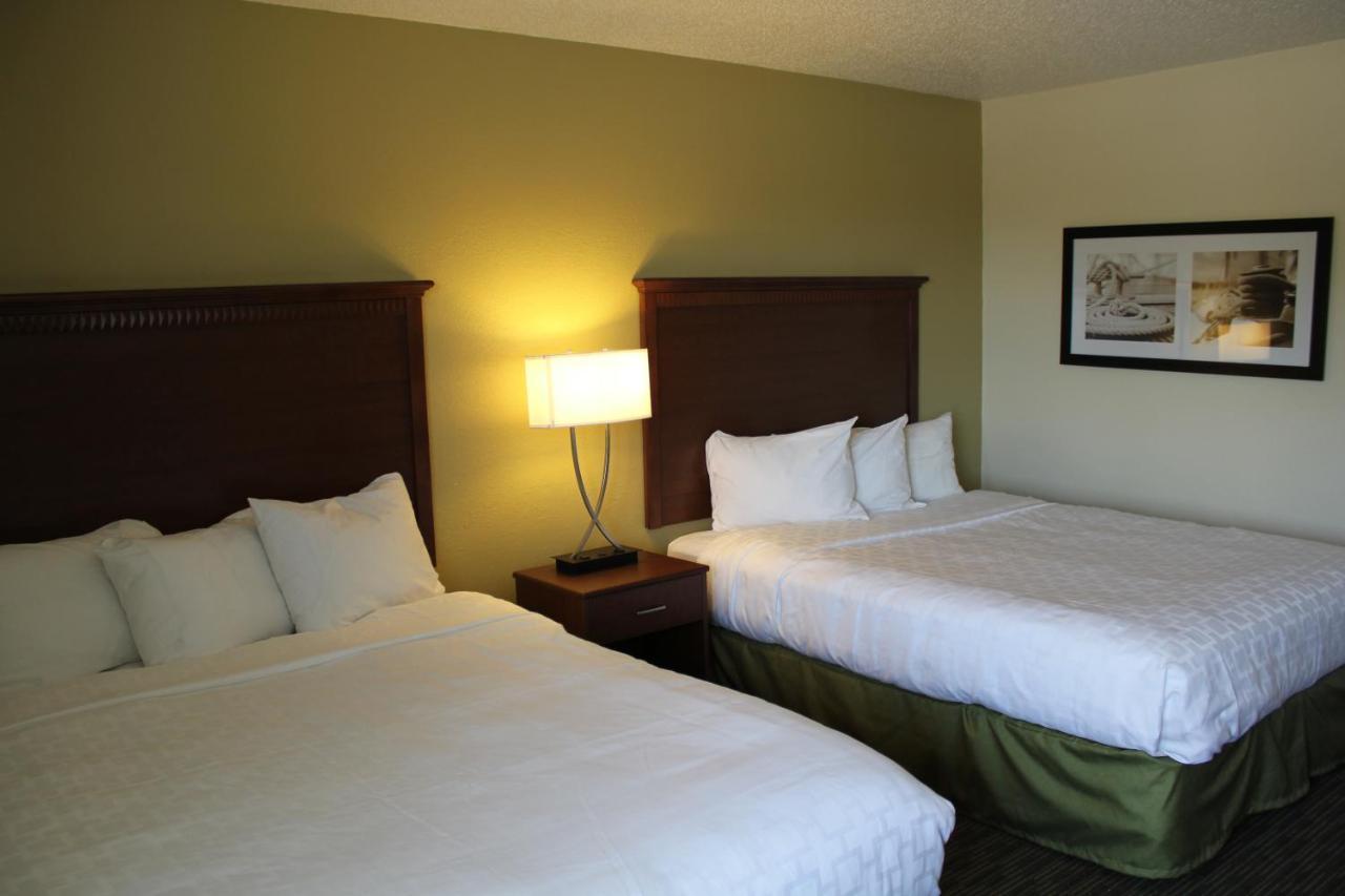 Nichols Inn & Suites Hastings 客房 照片